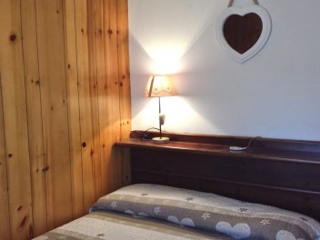 Double room with french bed large 140x200